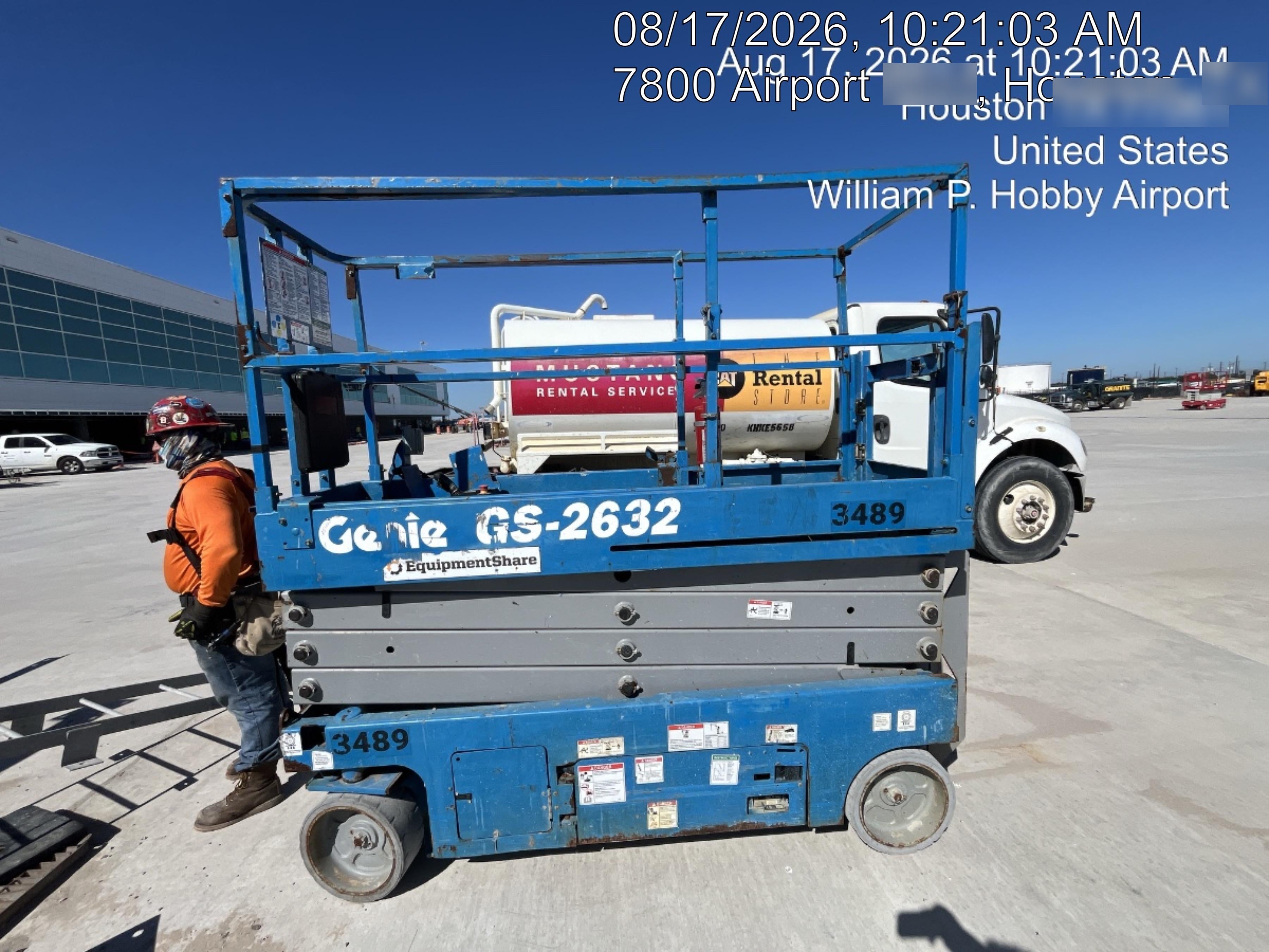 2017 Genie GS-2632 Standard