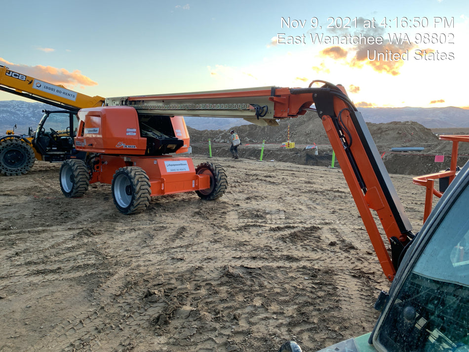 2021 JLG 660SJ