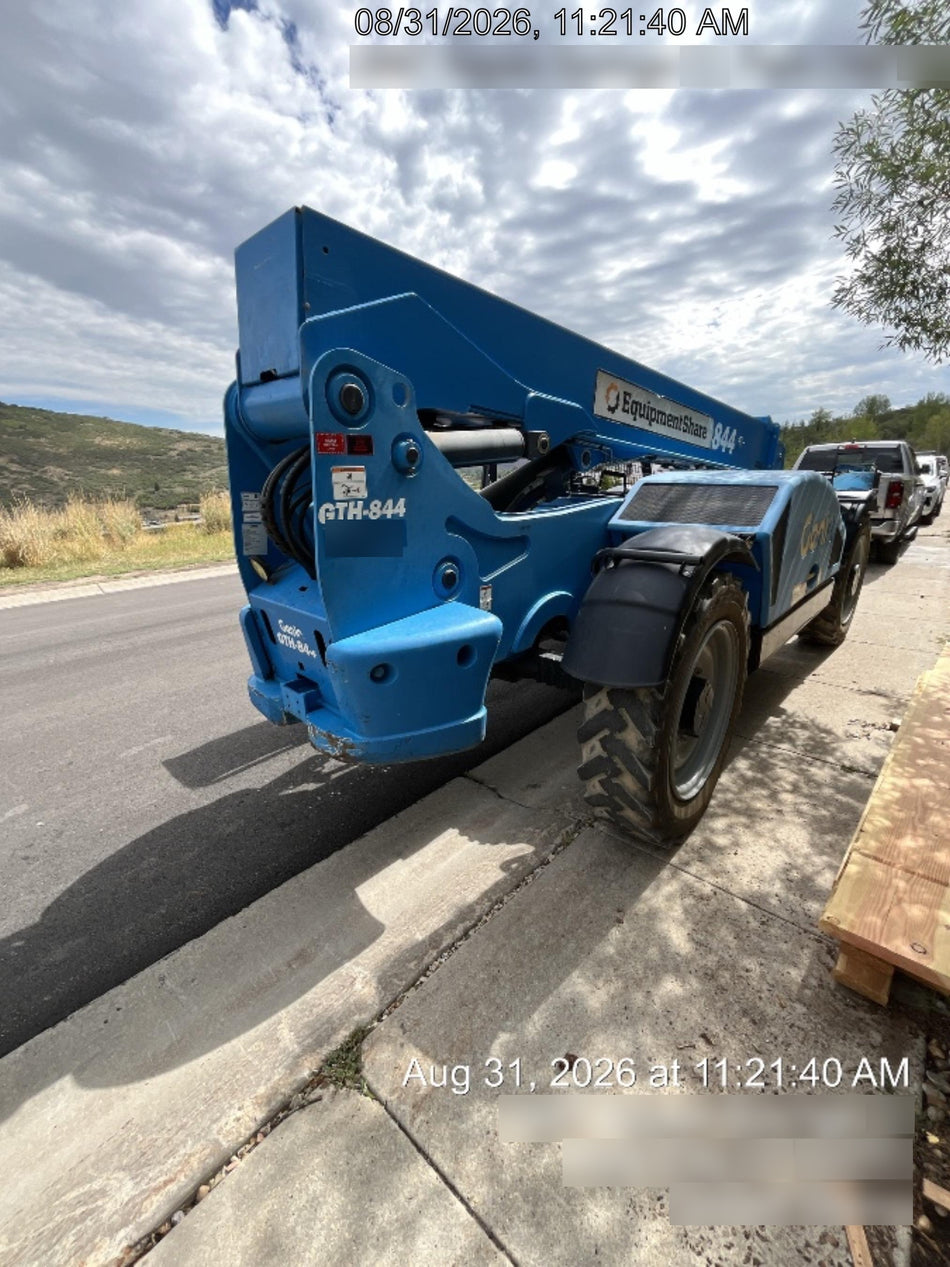 2018 GENIE GTH-844