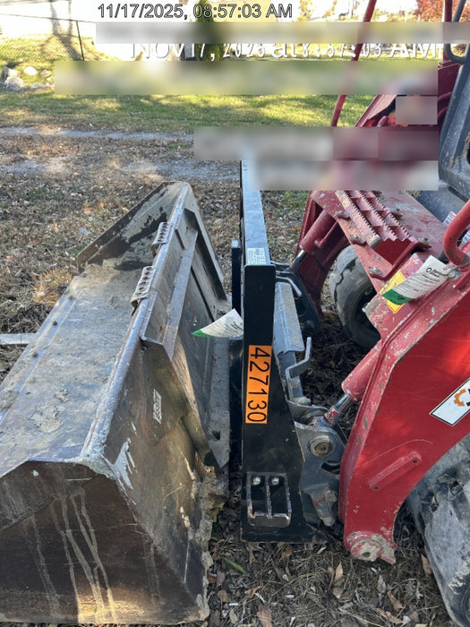 2024 ARROW MATERIAL HANDLING 48" Pallet Forks - Arrow