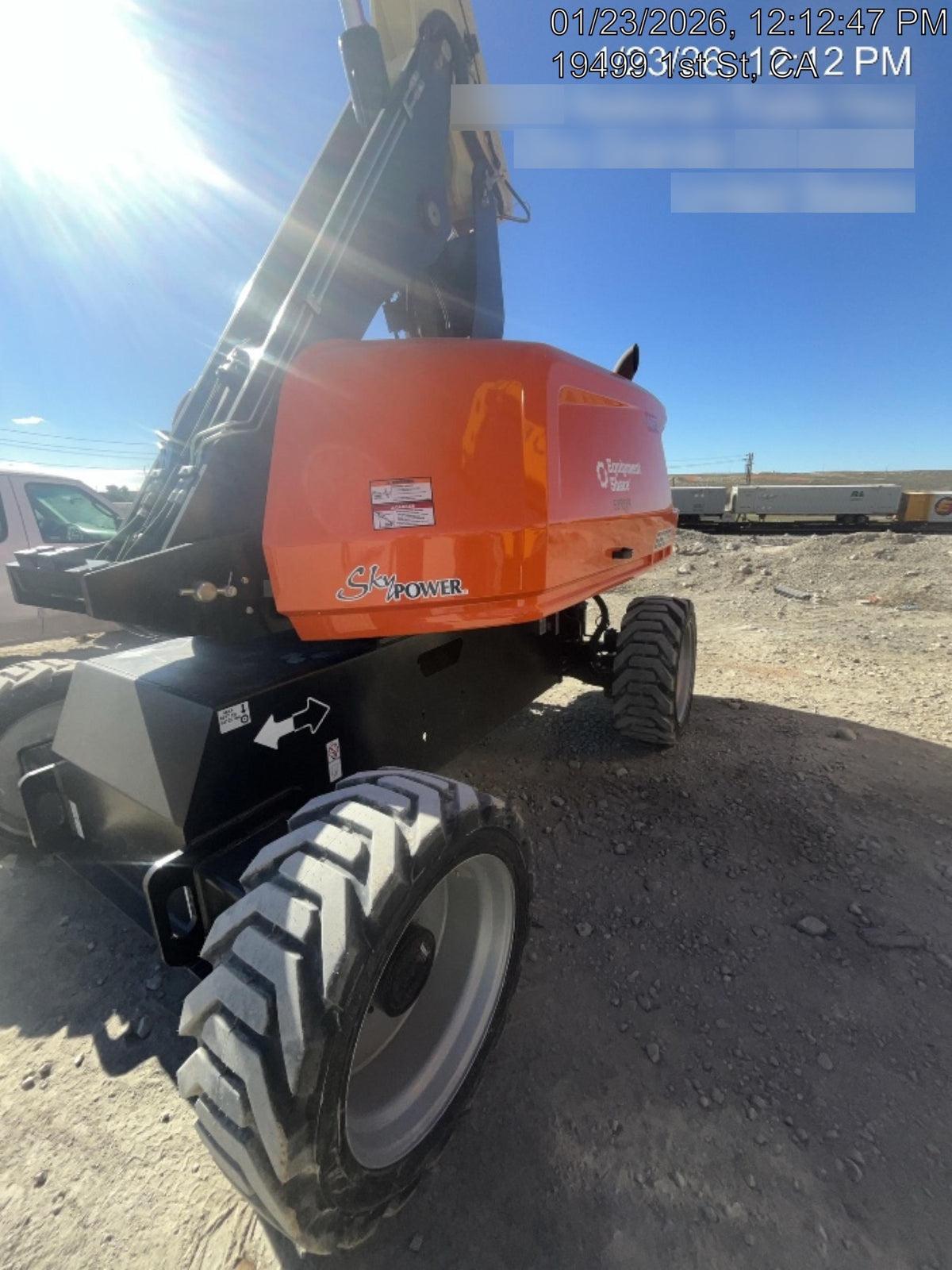 2025 JLG 660SJ