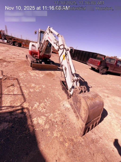 2025 TAKEUCHI 24" Bucket Takeuchi