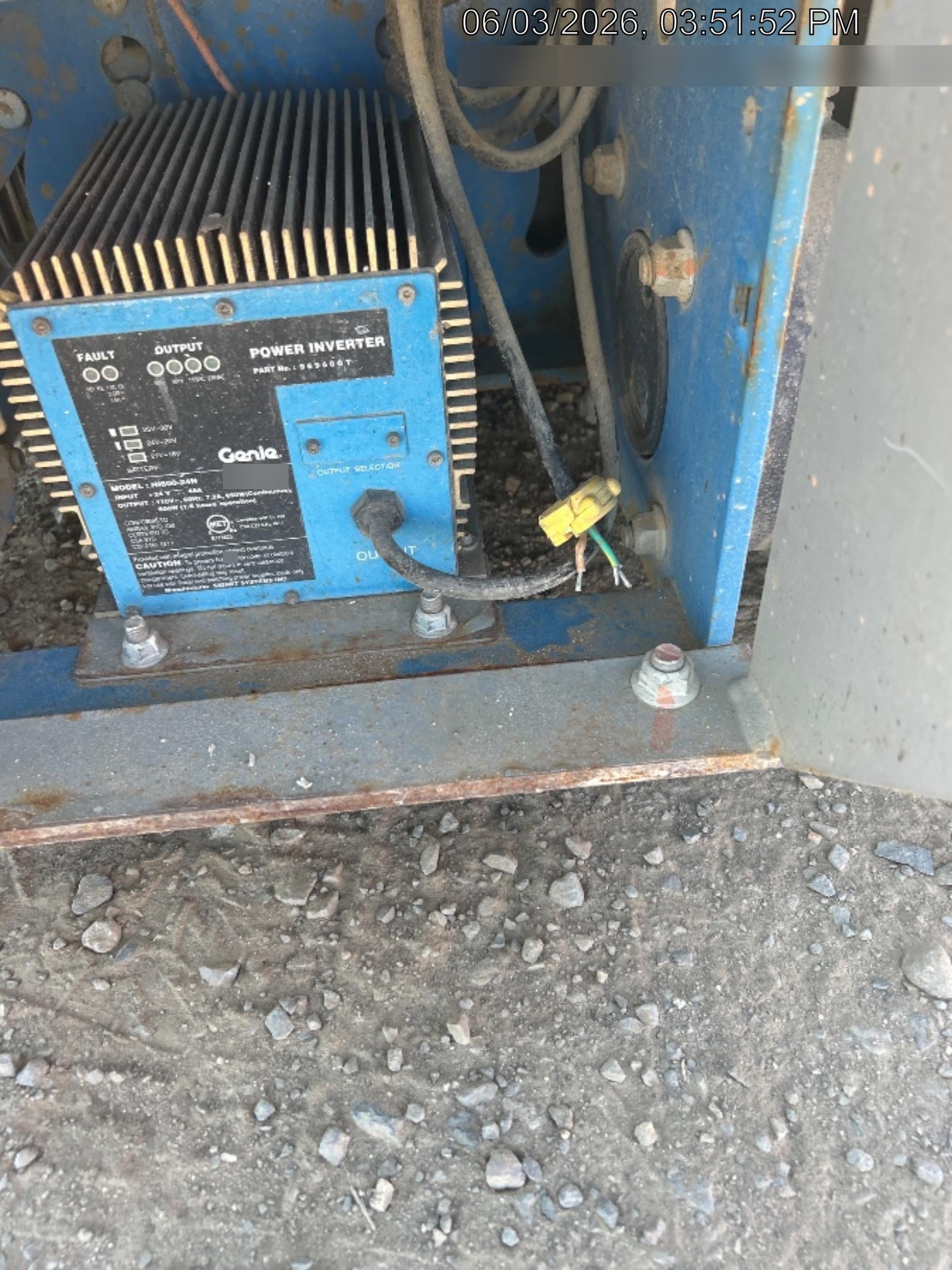 2019 Genie GS-1930 Half Height Swing Gate, 800W Inverter