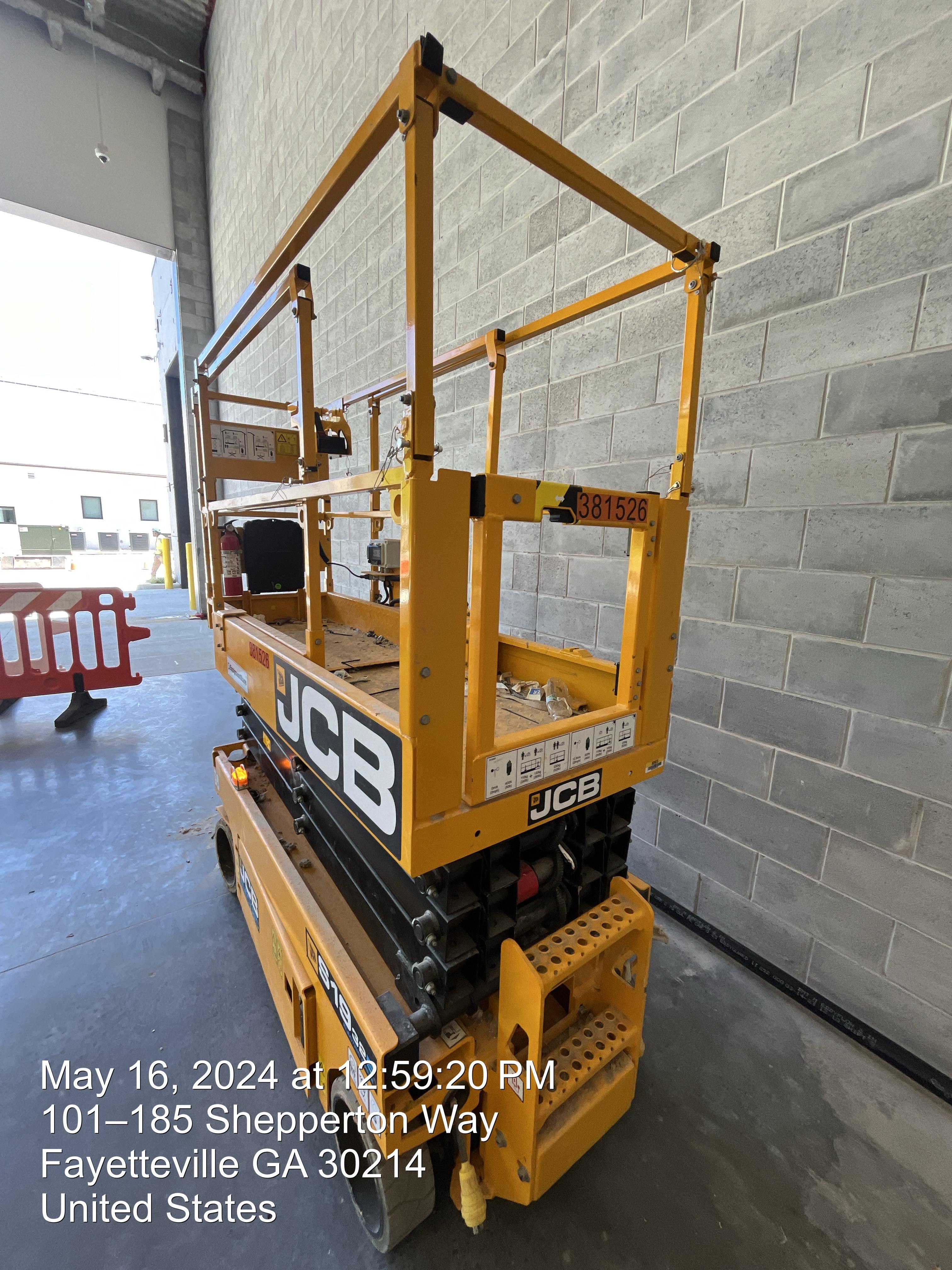 2024 JCB S1932E