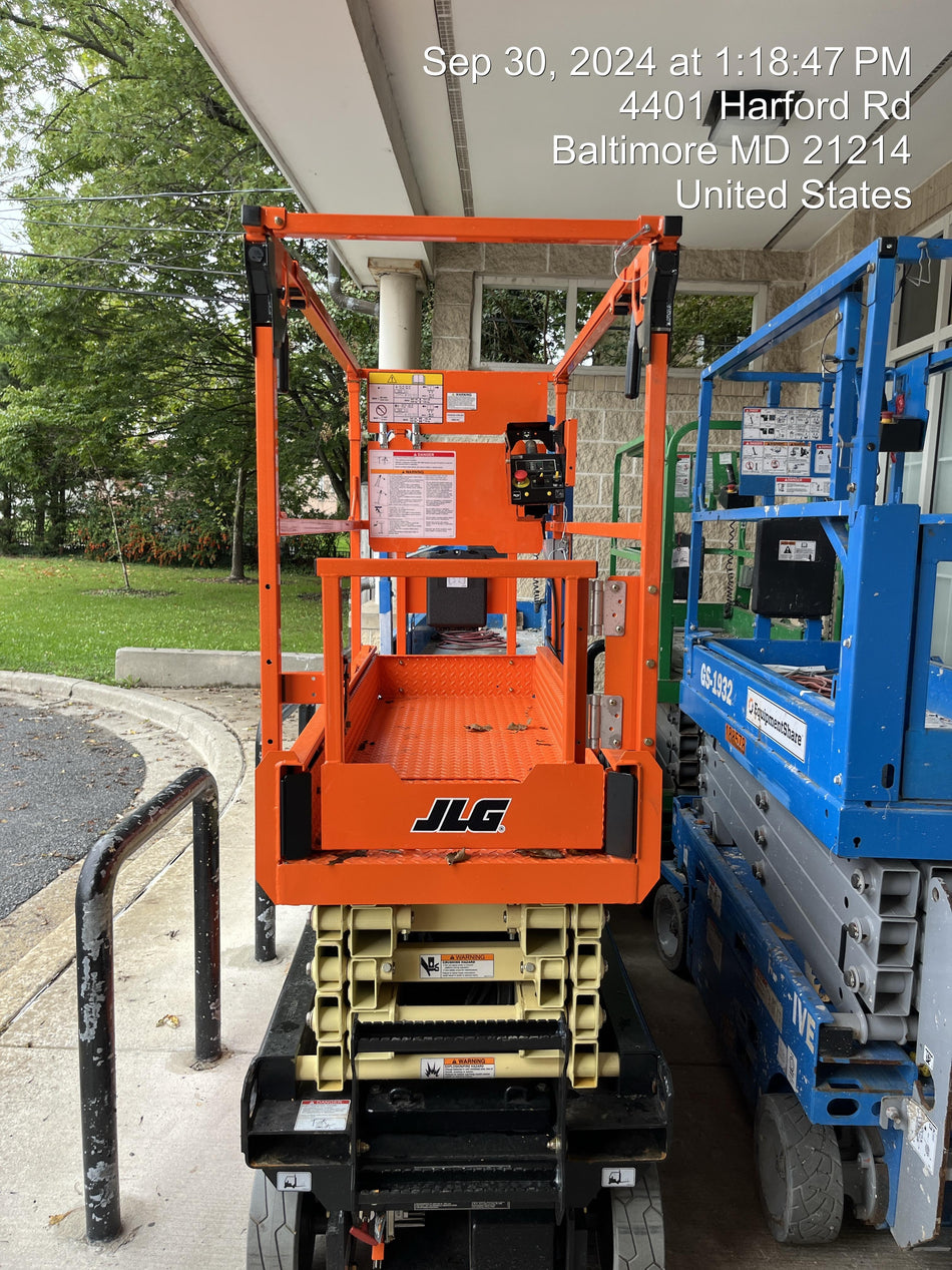 2024 JLG ES1932