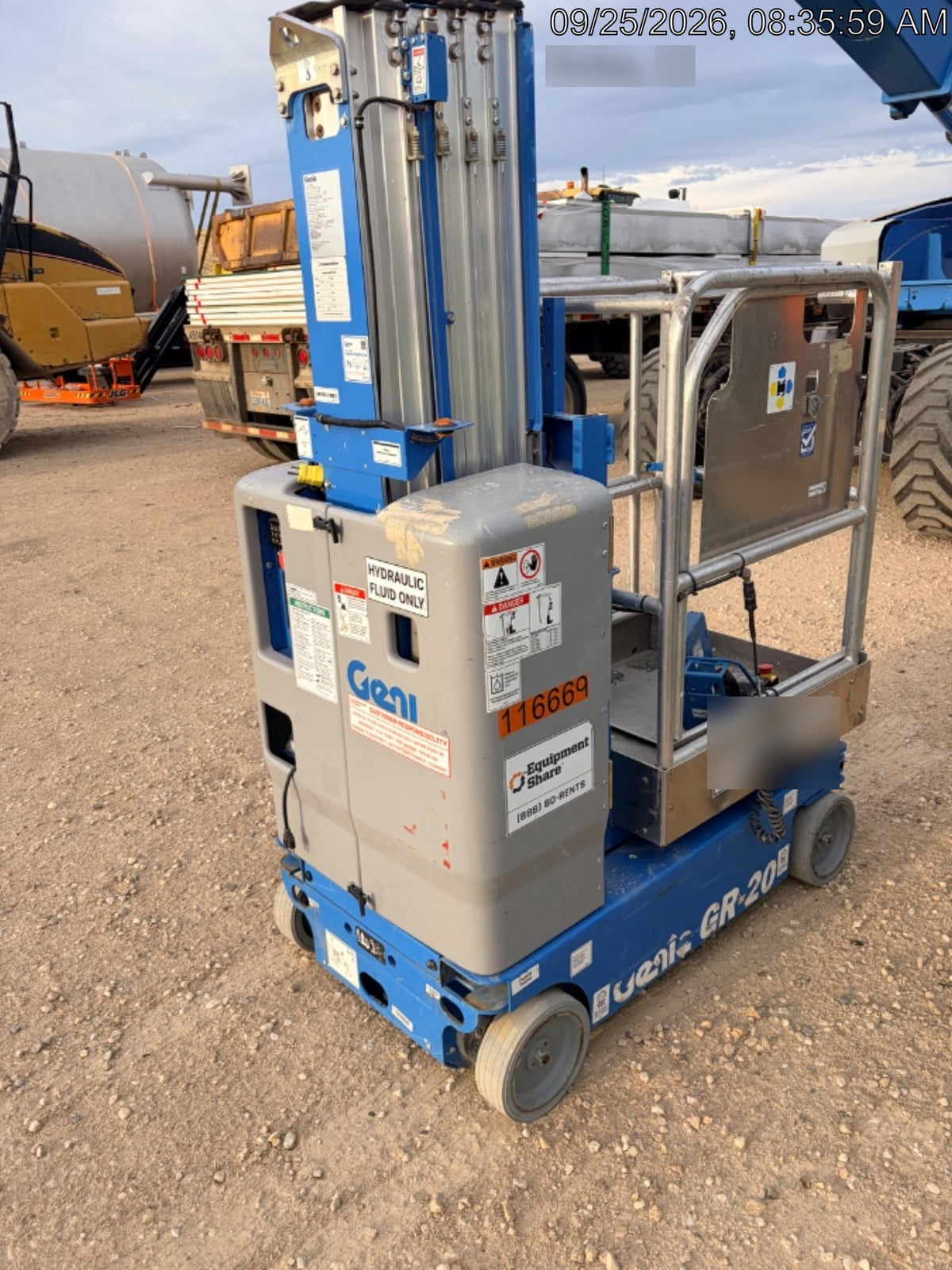 2020 GENIE GR-20