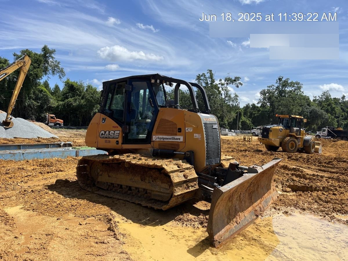 2016 CASE 850M