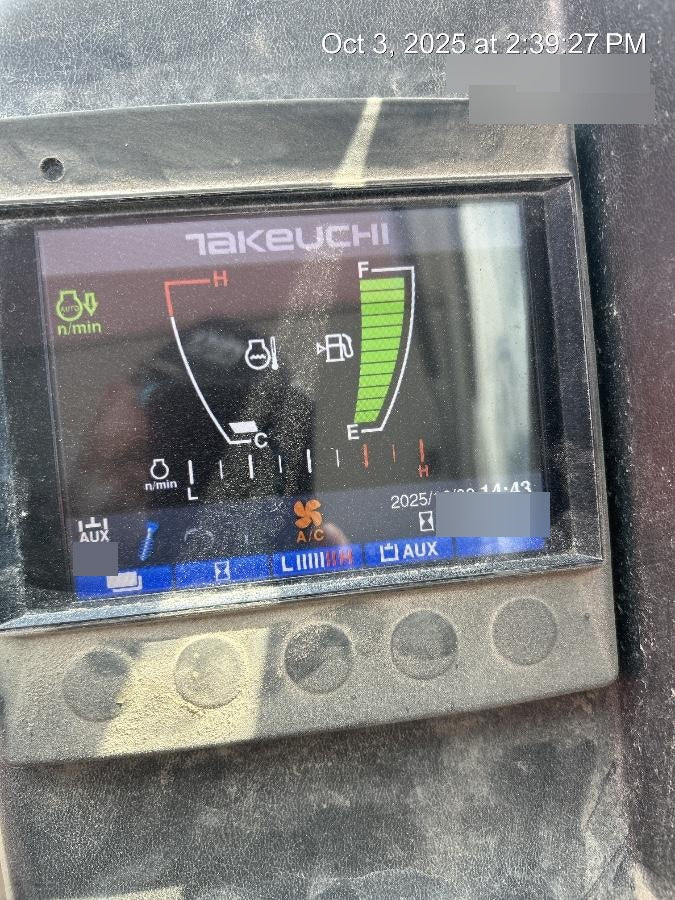 2023 TAKEUCHI TB250-2CR