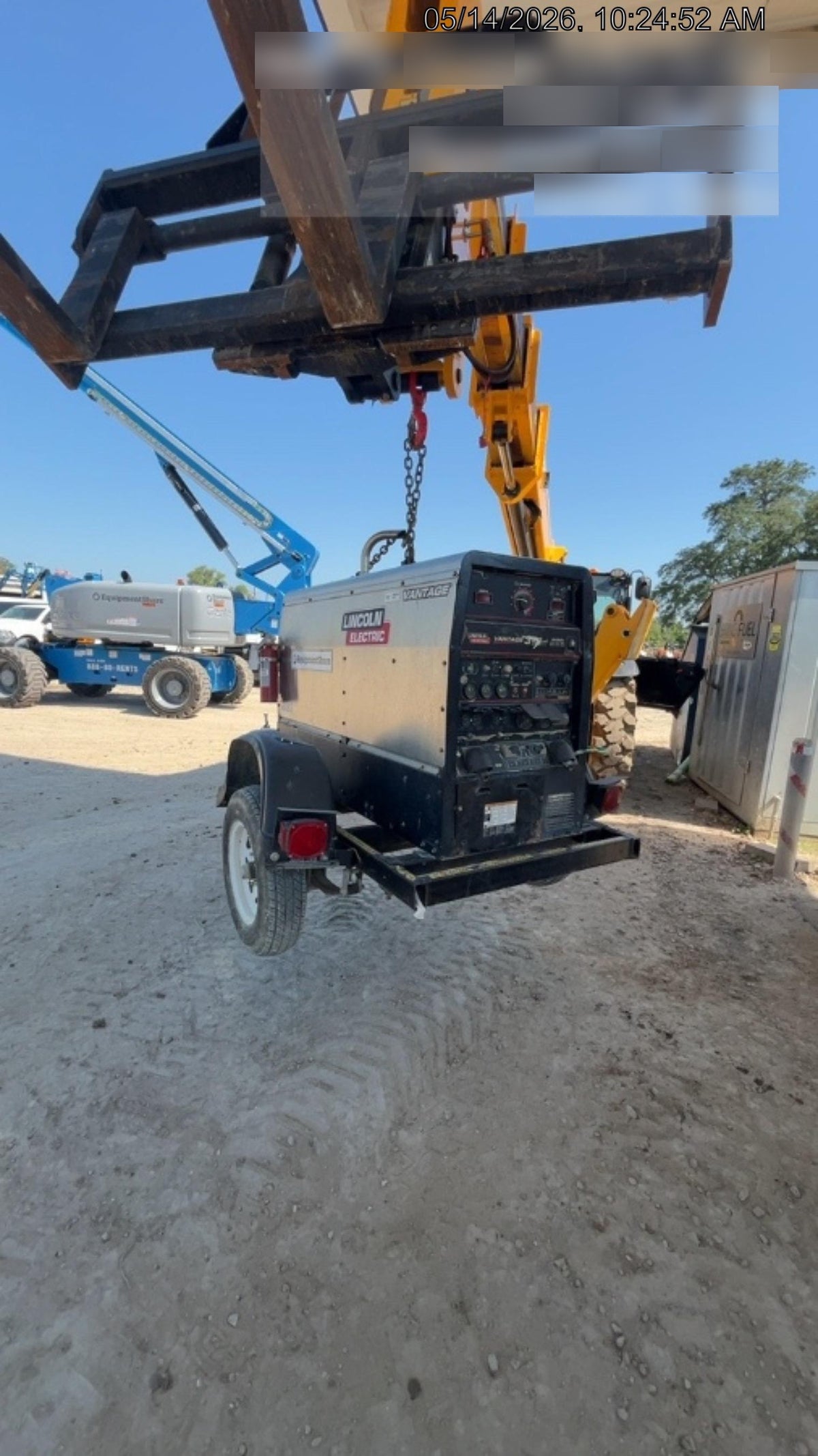 2019 Lincoln Electric Vantage 322 Welder Ready-Pak 3, Two wheel trailer, Fender and Light kit, Cable Rack