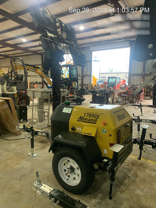 Allmand NLV3GR (4) LED Light Fixture 350W, 23' Vertical Mast, 3kW Prime, Towable, Deep Sea L401, Leveling Jacks, Yanmar T4F 5.8hp