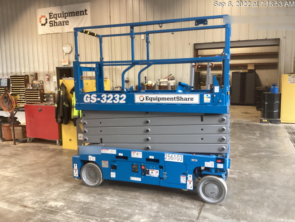 2022 GENIE GS-3232