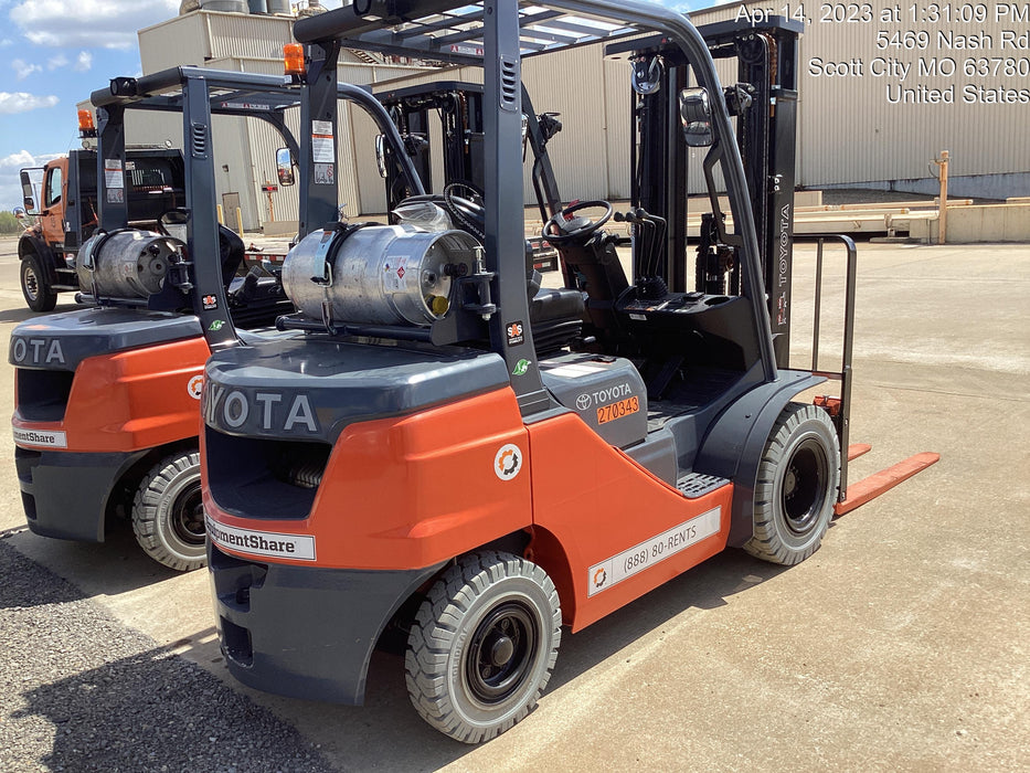 2022 TOYOTA 50-8FGU25