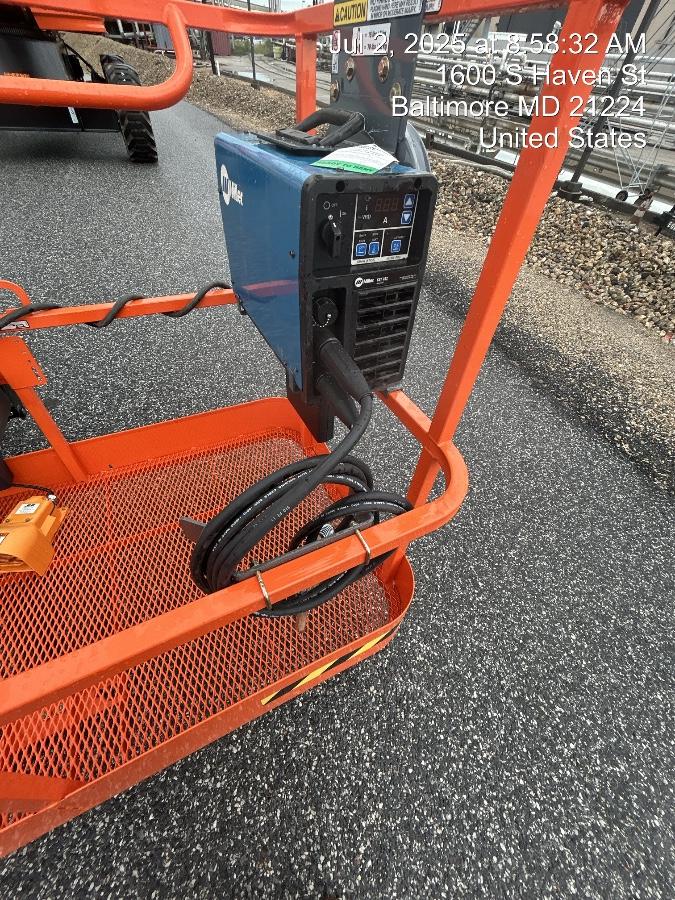2025 JLG 660SJ