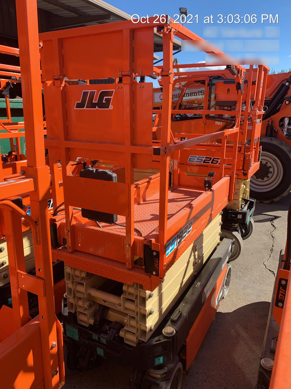 2021 JLG ES1932