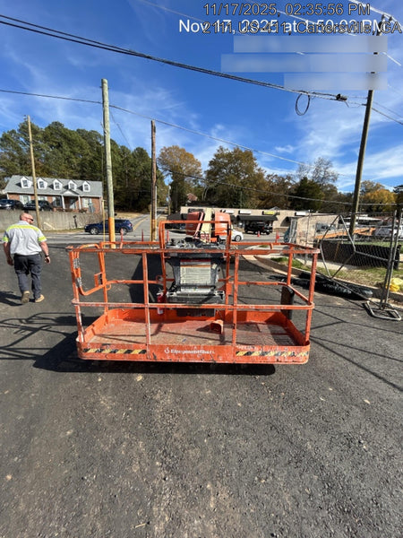 2022 JLG 660SJ