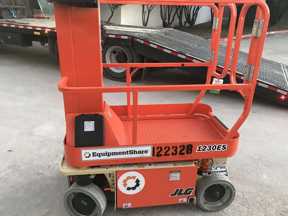 2021 JLG 1230ES