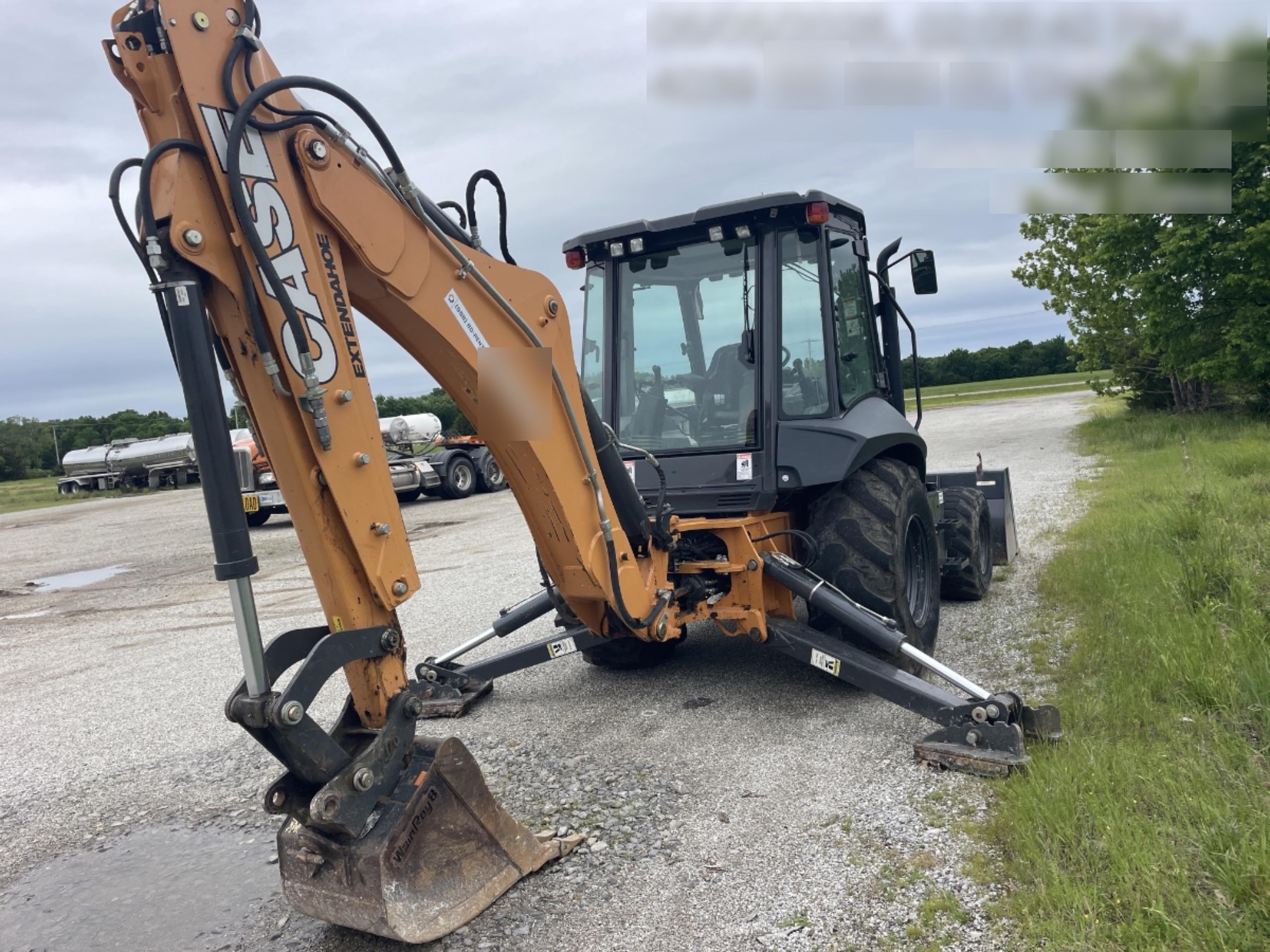 2023 CASE 580SV
