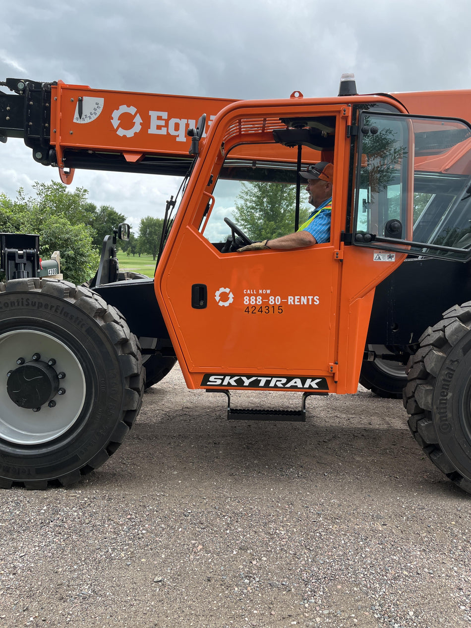 2024 SKYTRAK 10054