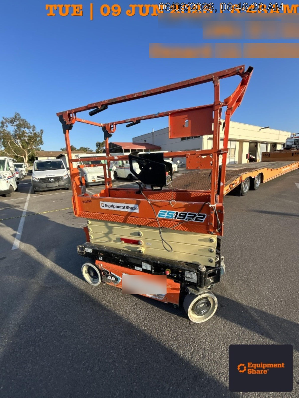 2022 JLG ES1932