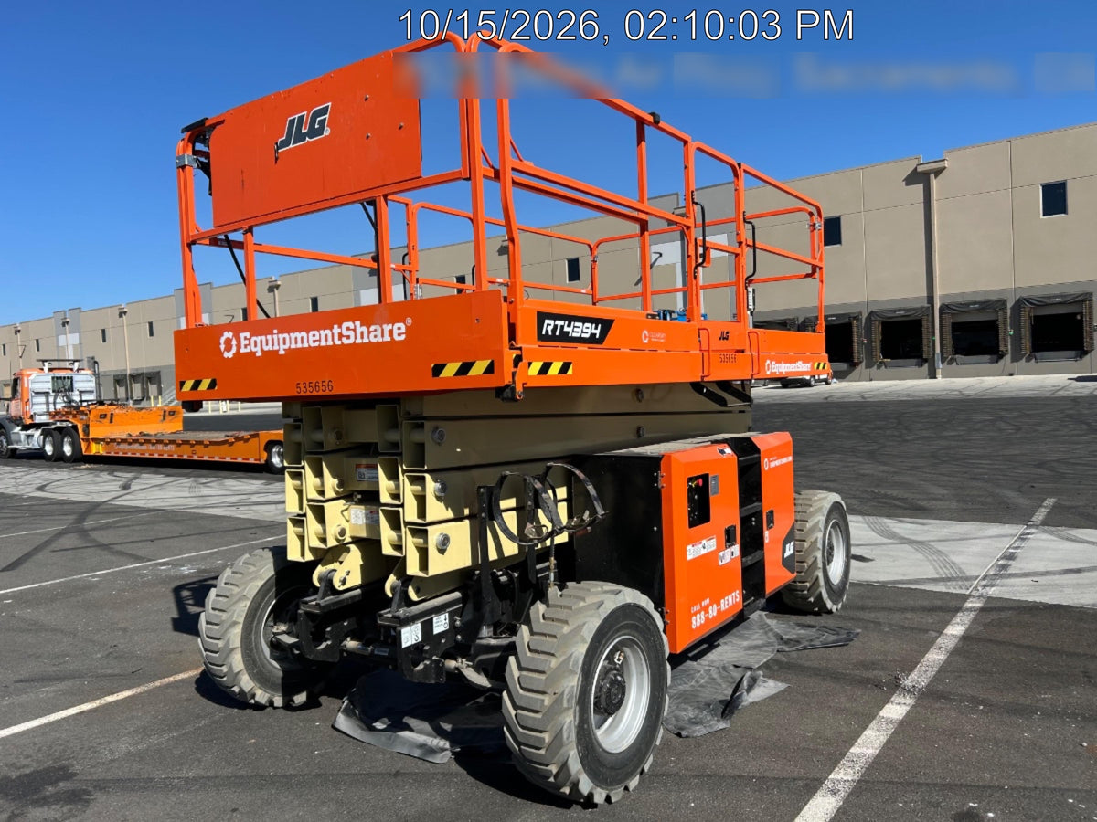 2025 JLG RT4394