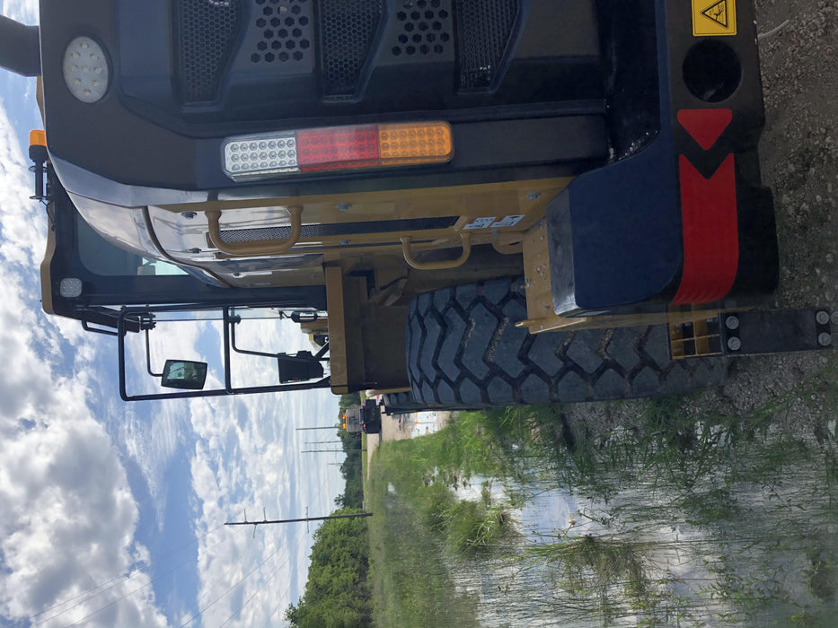 2019 Sany SW405K Standard, JRB Hydraulic QC, 4yrd Bucket, Standard Carriage, 72" Tines - SW405-00A