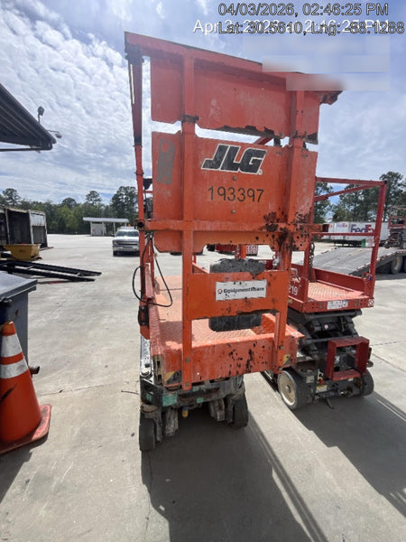 2021 JLG ES1932
