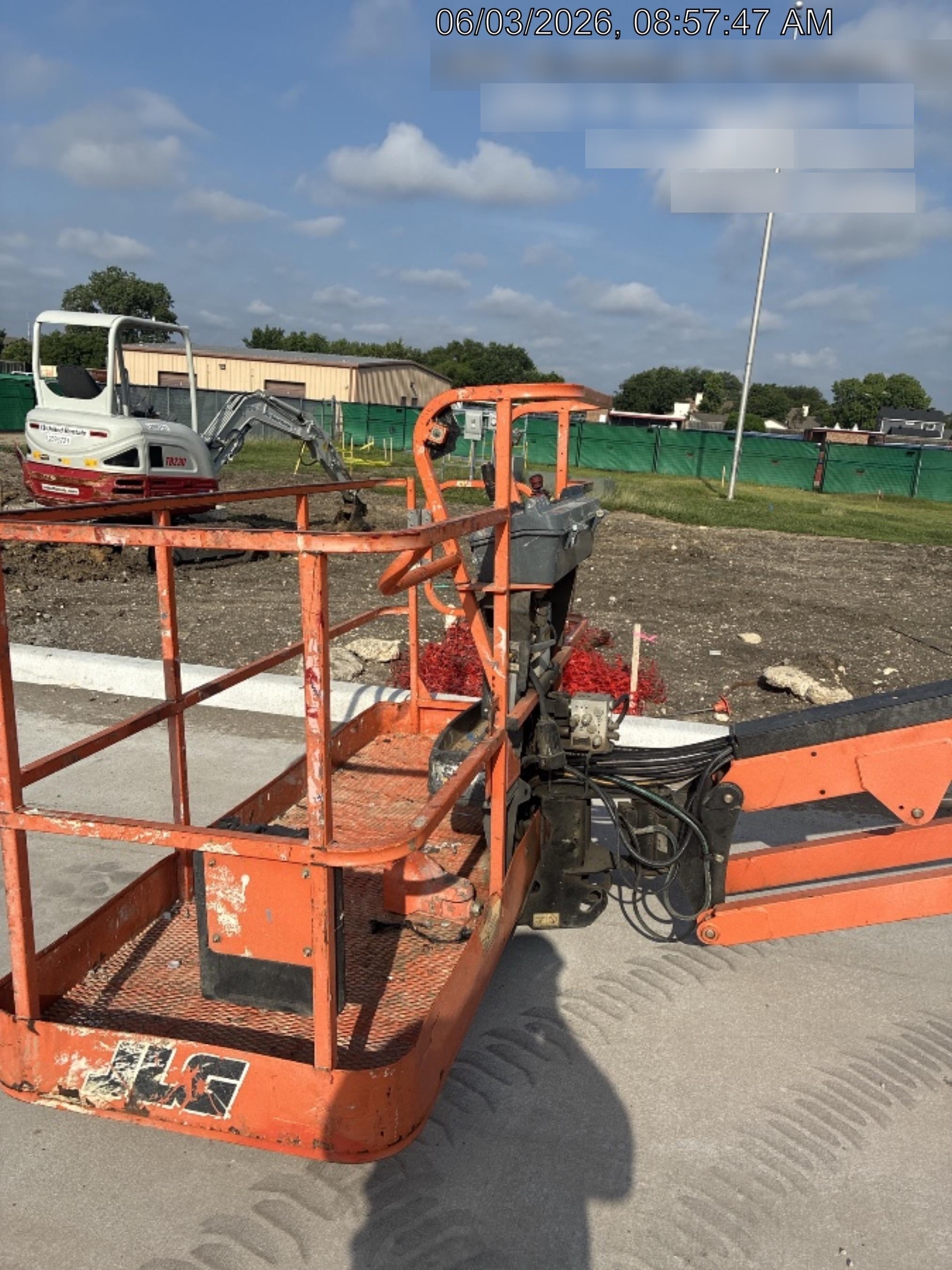 2021 JLG 660SJ
