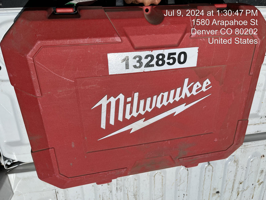 2021 MILWAUKEE 4272-21