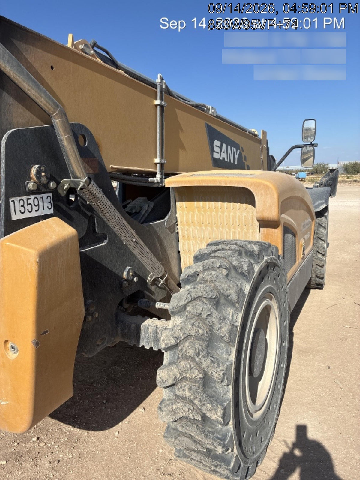 2021 SANY STH1056