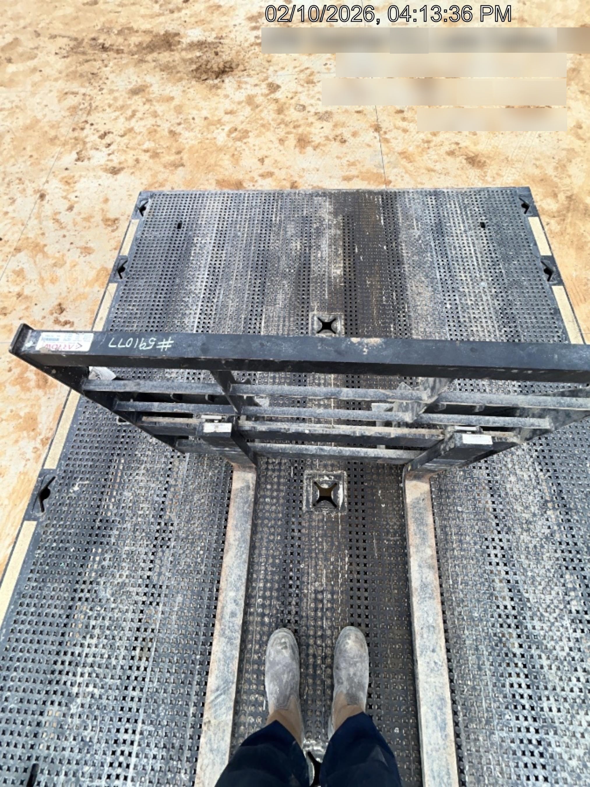 2025 ARROW MATERIAL HANDLING 48" Pallet Forks - Arrow