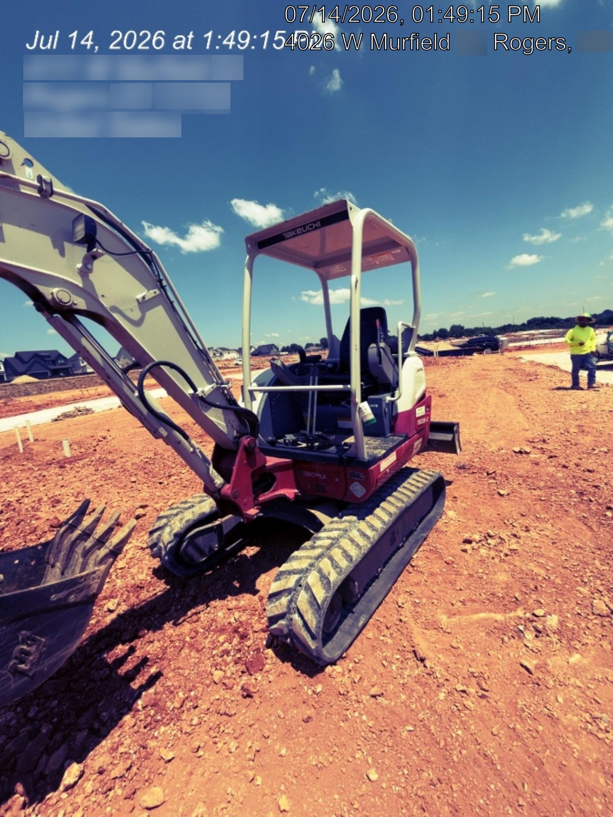 2021 TAKEUCHI TB235-2R