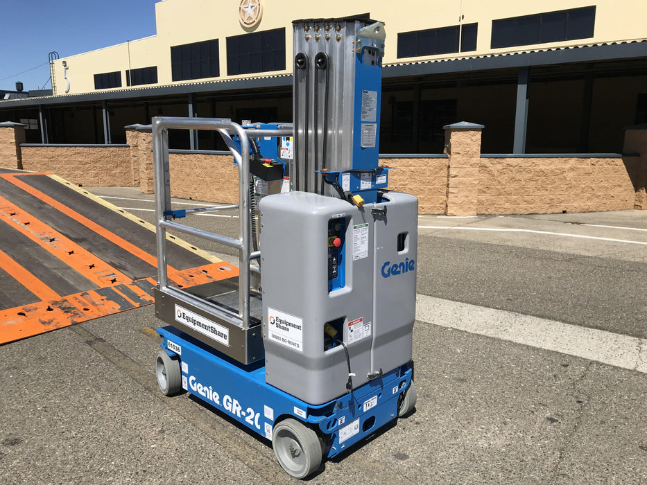 2019 GENIE GR-20