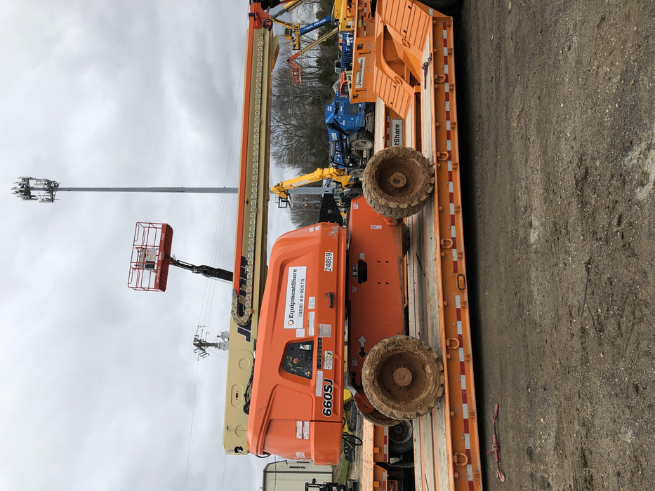 2019 JLG 660SJ