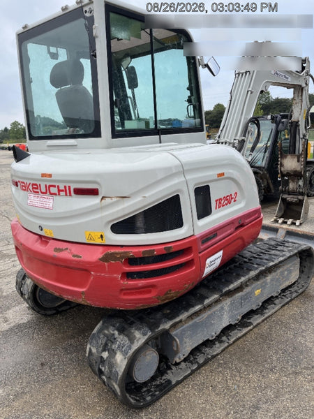 2022 TAKEUCHI TB250-2CR