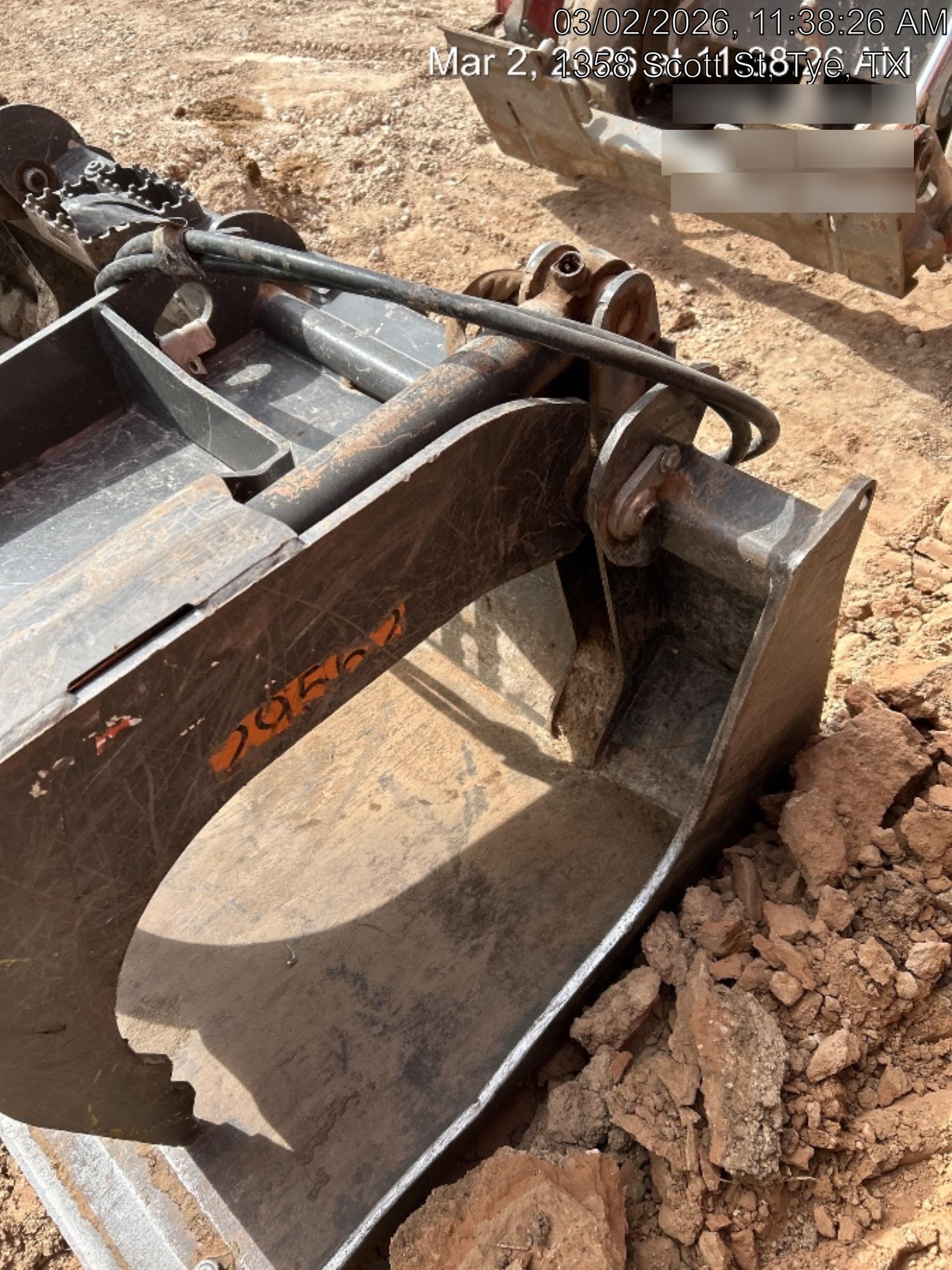 2019 PALADIN 76" Scrap Grapple Bucket - Paladin