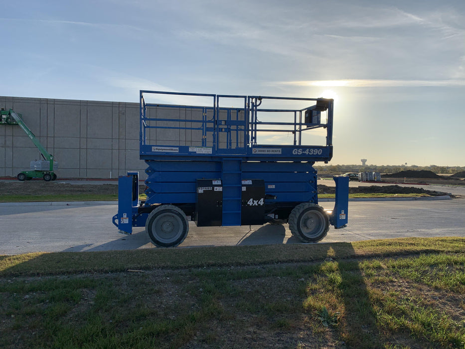 2020 GENIE GS-4390 RT
