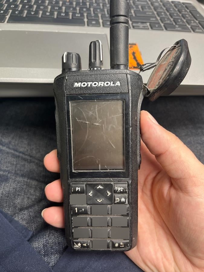 2023 MOTOROLA R7 DISPLAY