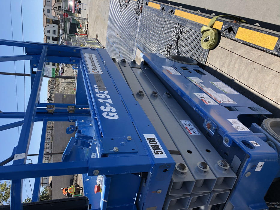 2019 Genie GS-1930 Half Height Swing Gate, 800W Inverter