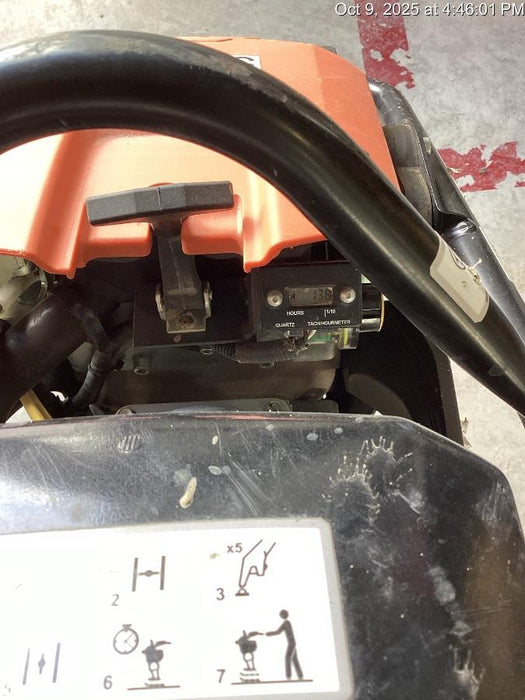 2025 HUSQVARNA LT5005