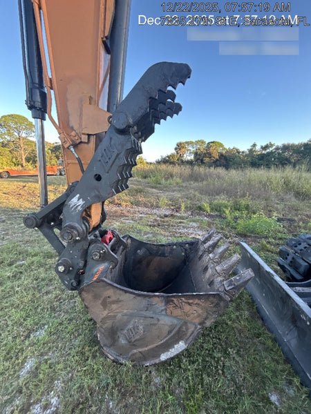 2025 CASE 36" Bucket - Case