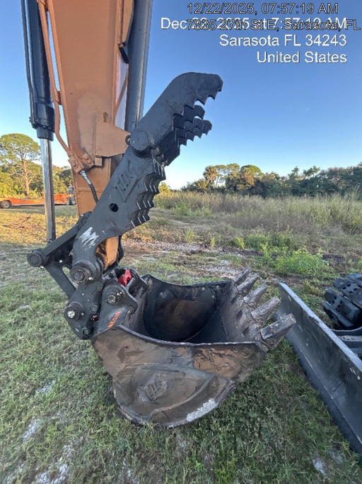 2025 CASE 36" Bucket - Case