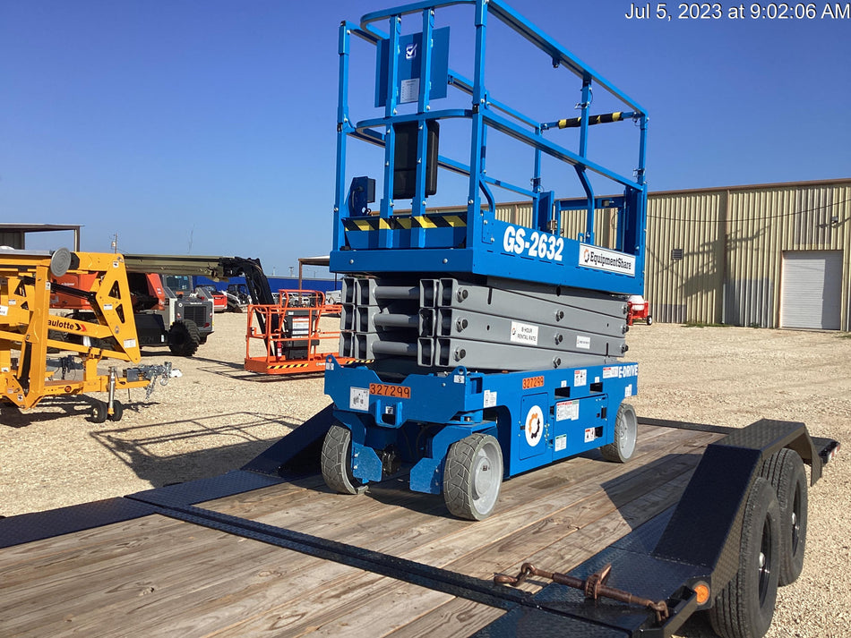 2023 GENIE GS-2632