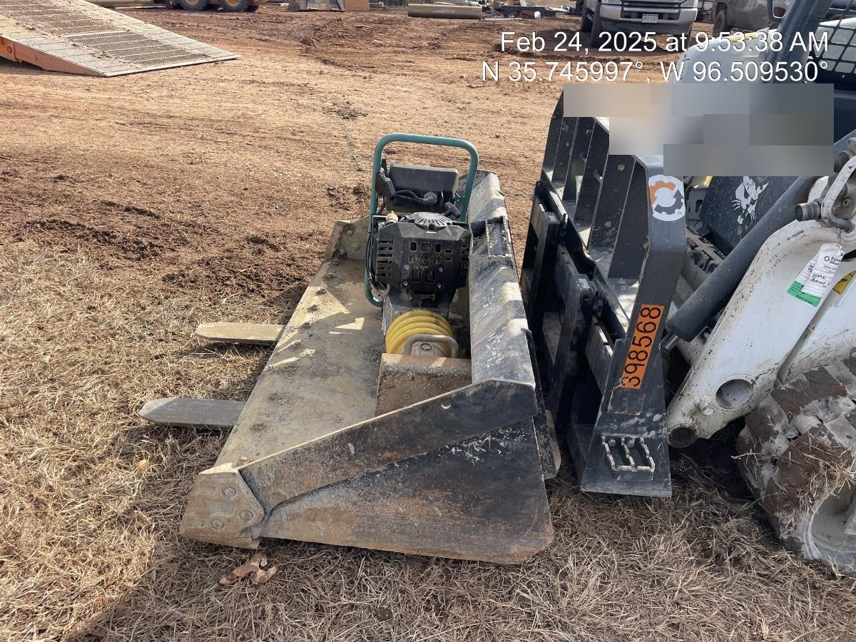 2023 BE INDUSTRIAL 48" Pallet Forks - BE Industrial