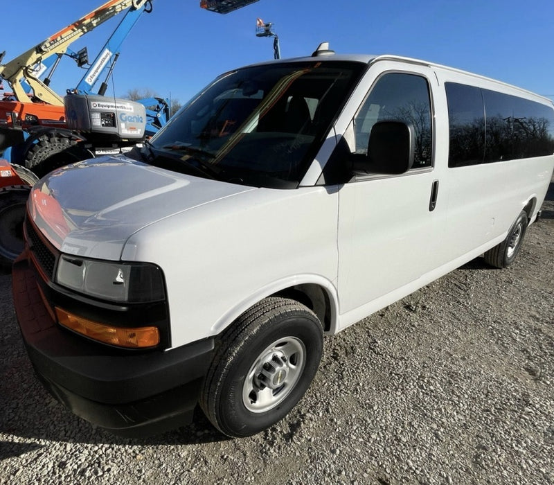 2023 CHEVROLET Express Van - Rental