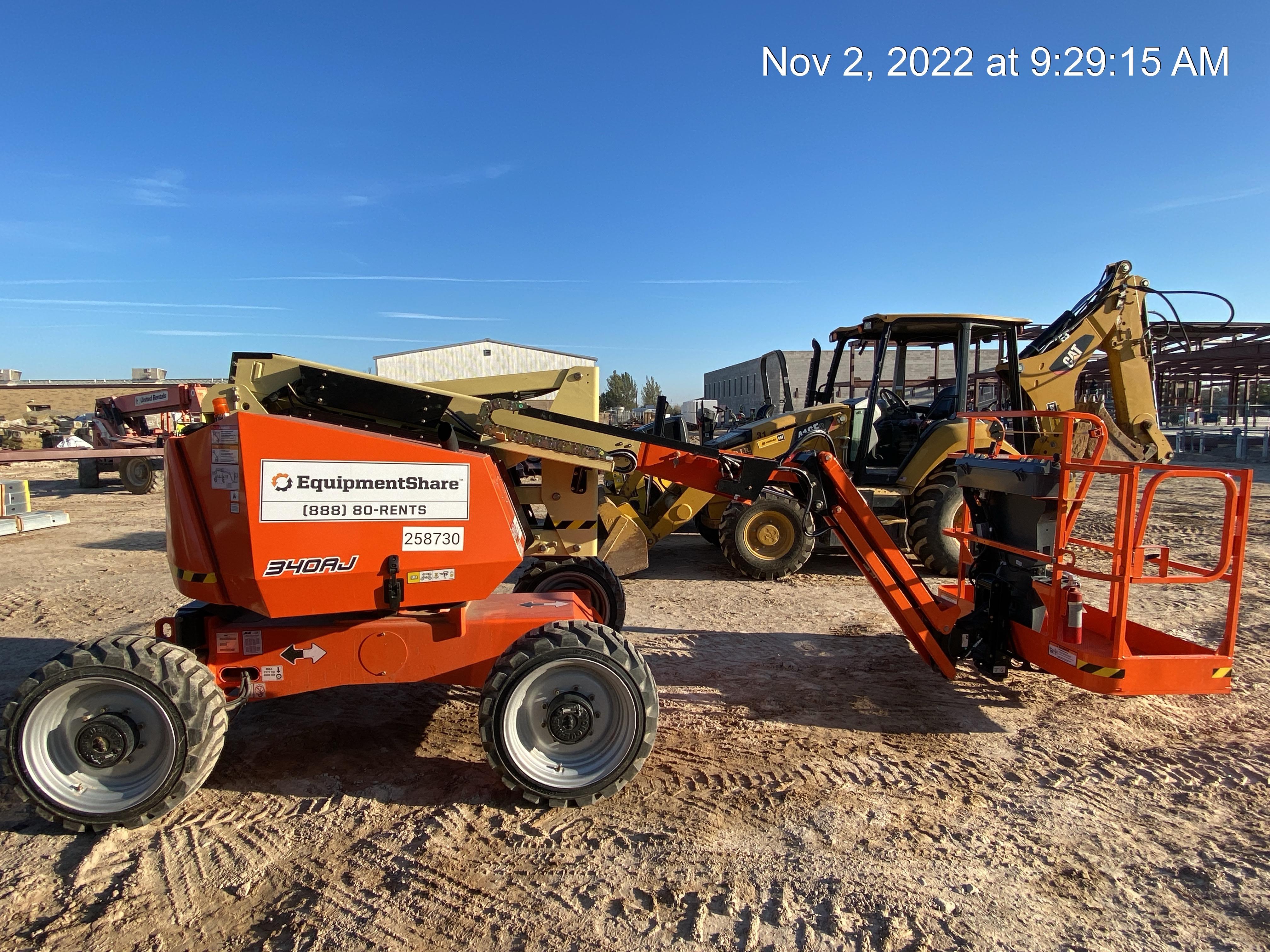 2022 JLG 340AJ