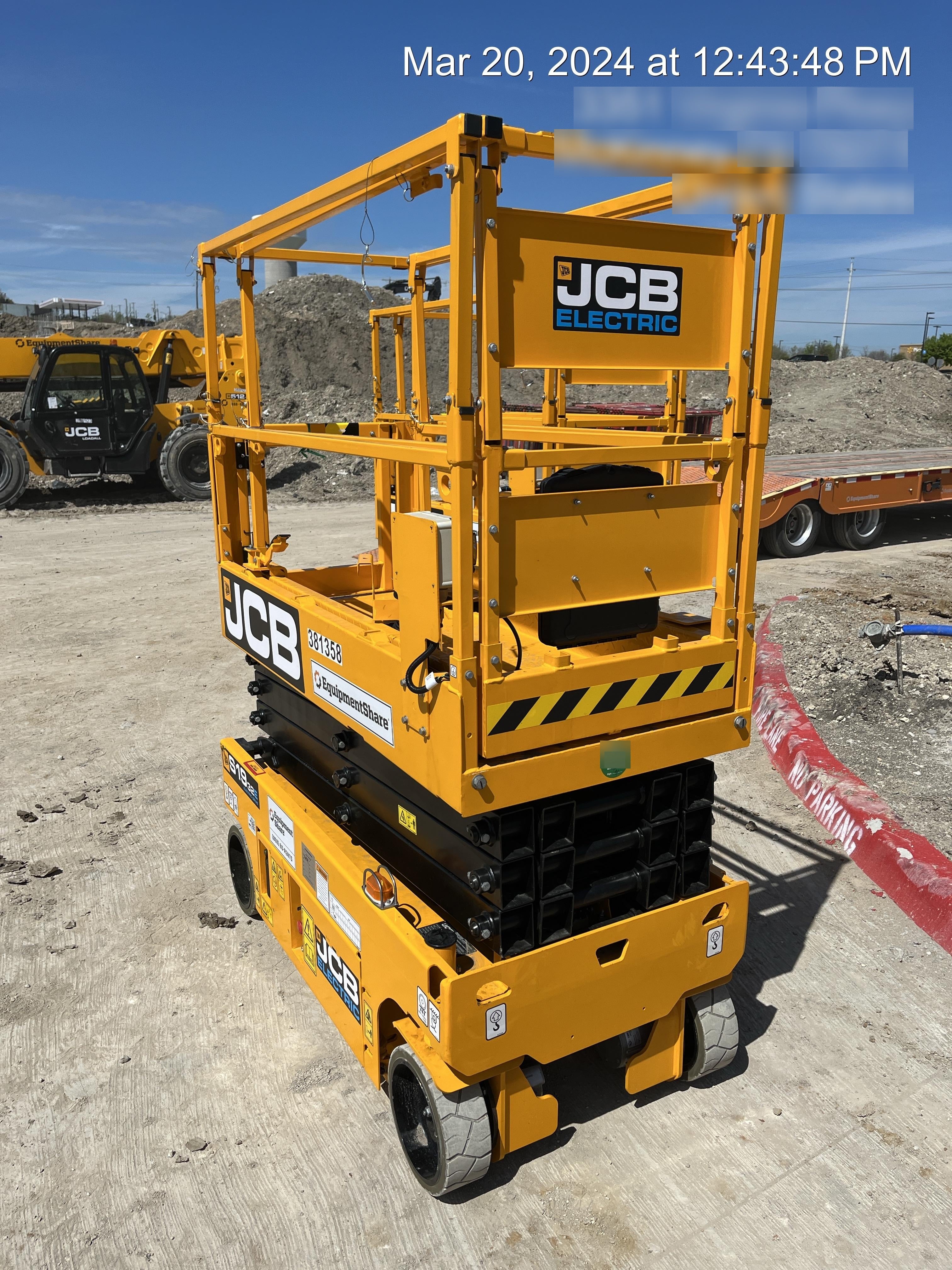 2024 JCB S1932E