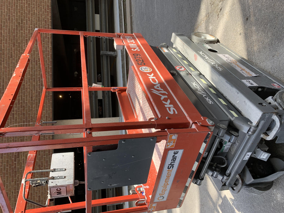 2017 Skyjack SJIII-3219 Skyjack SJIII-3219 Scissor Lift
