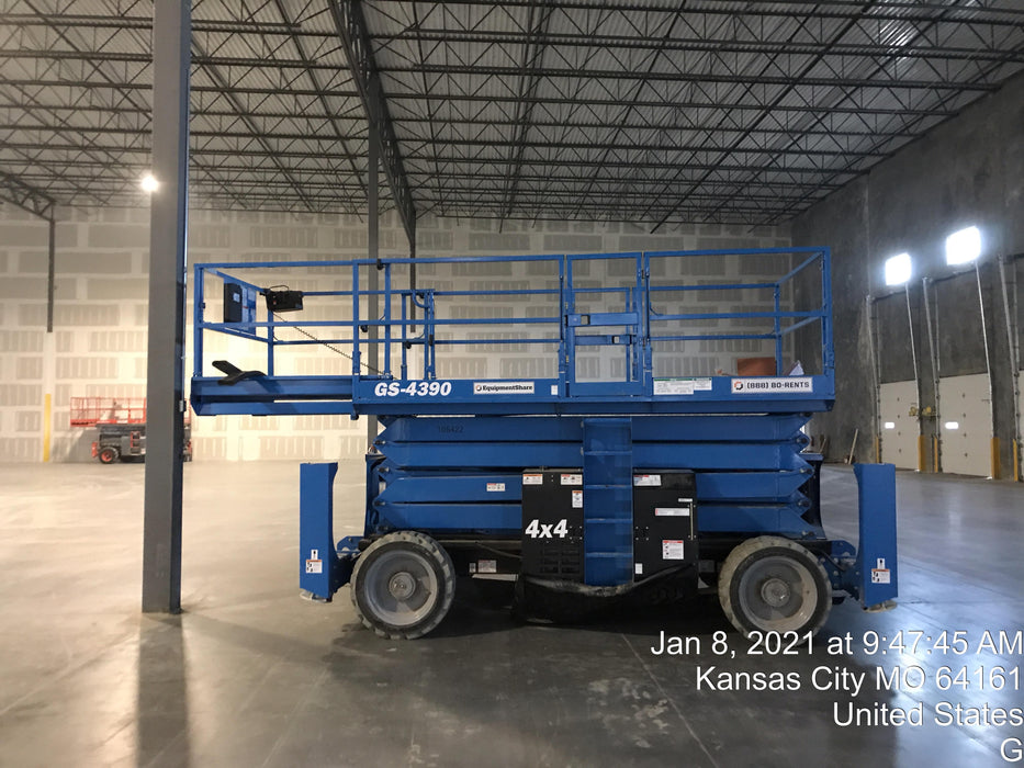 2020 GENIE GS-4390 RT