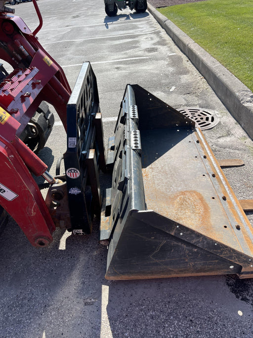 2019 PALADIN 48" Pallet Forks - Paladin