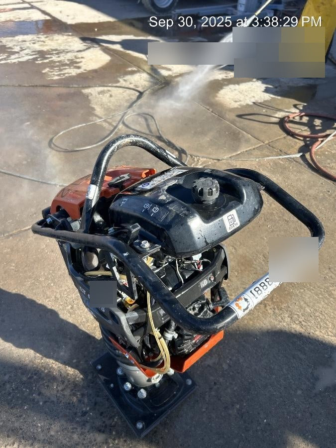 2024 HUSQVARNA LT6005
